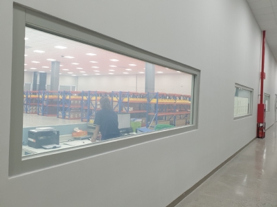 Vách kính  chống cháy EI70